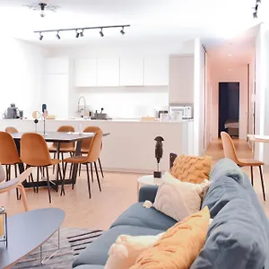 R213 Residences Botanique Bruxelas